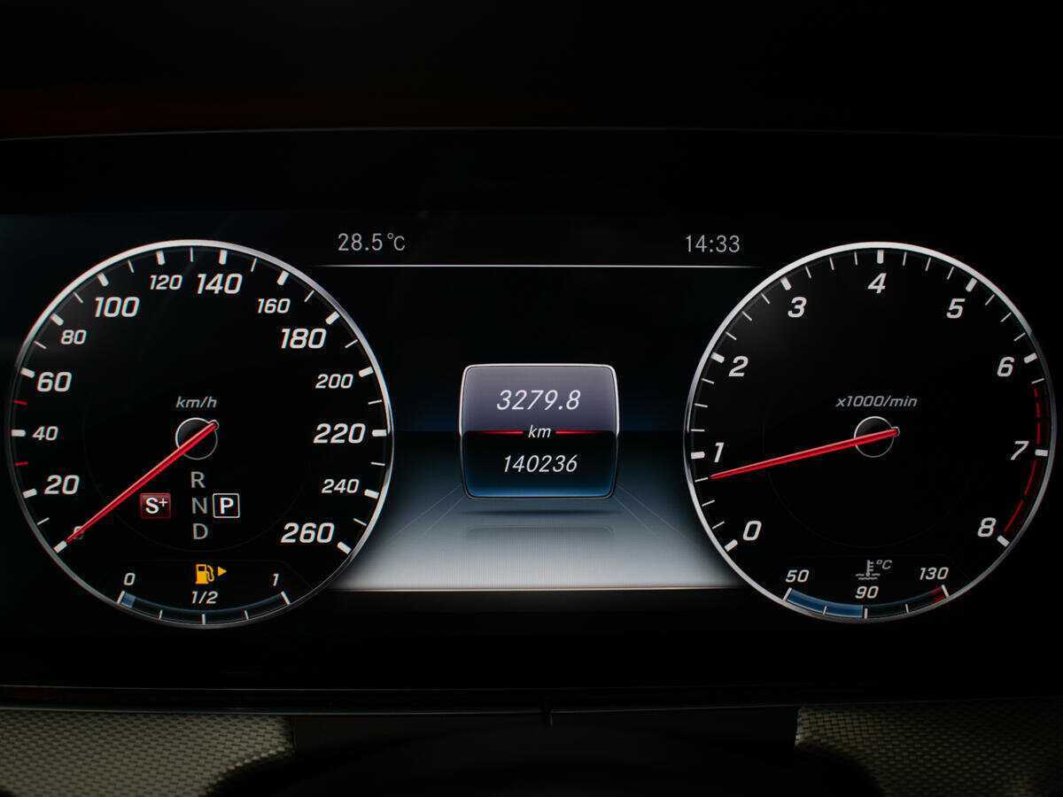 Купить Mercedes-Benz E-Класс, 2017, 140 032 км.. Фото: #11