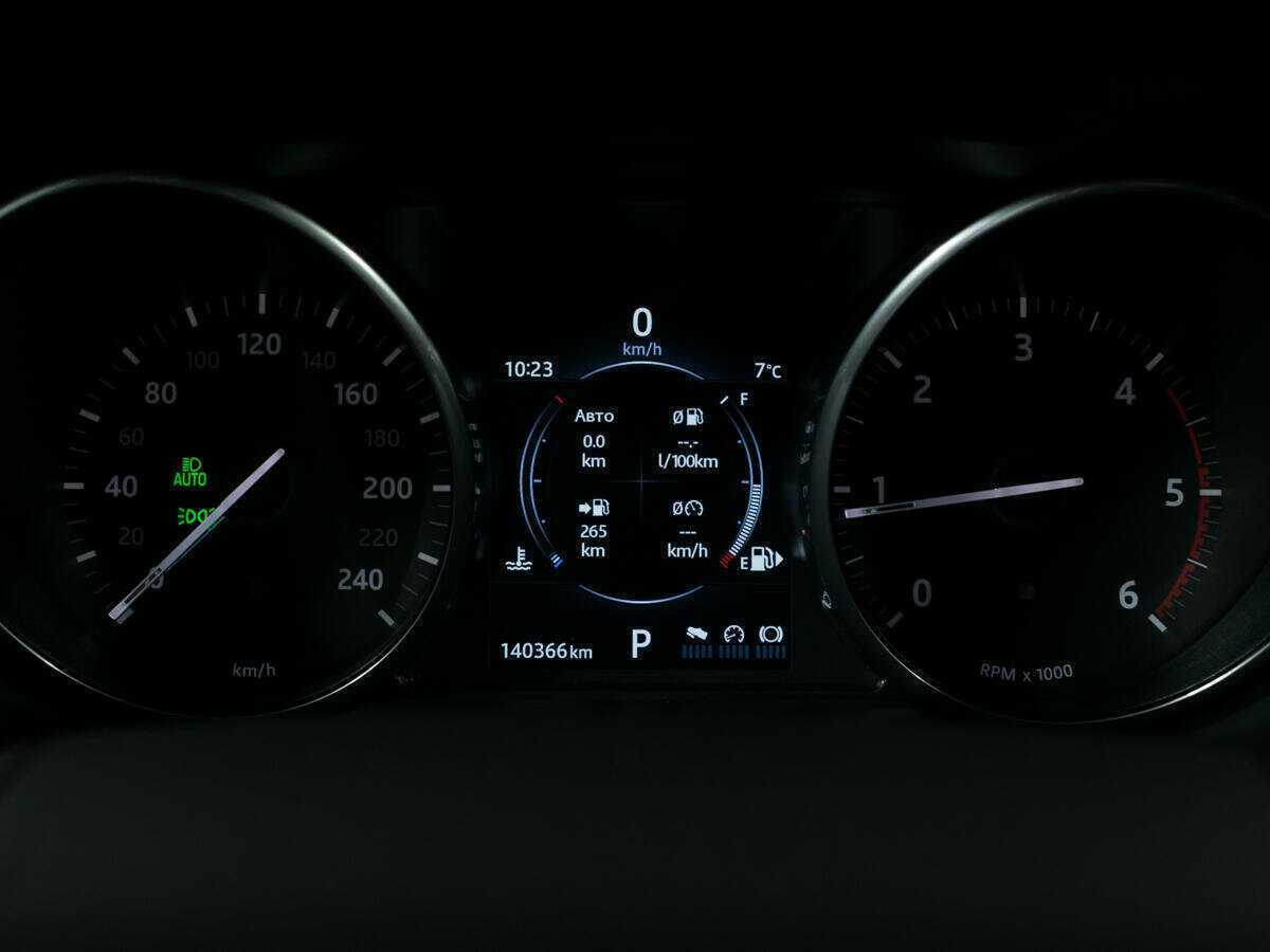 Купить Land Rover Range Rover Evoque, 2017, 139 111 км.. Фото: #14