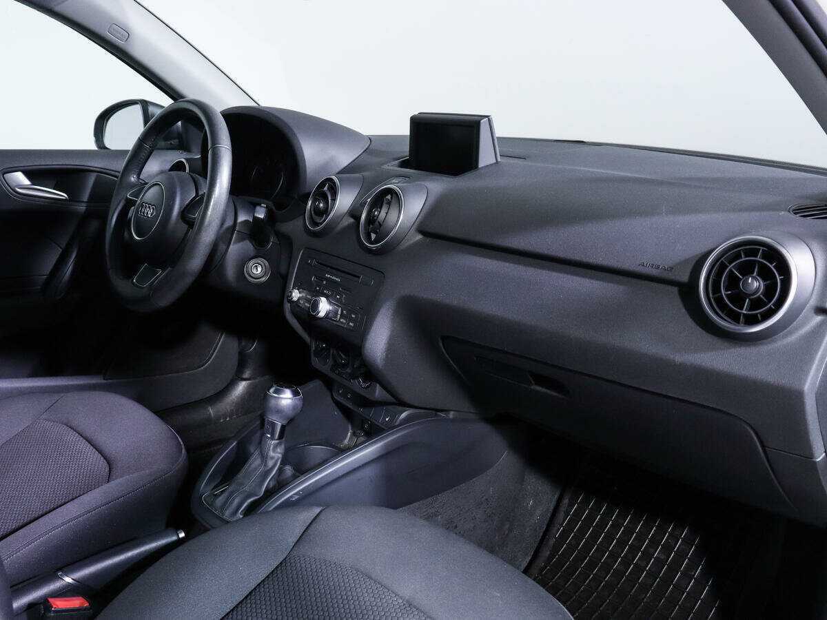 Купить Audi A1, 2013, 66 870 км.. Фото: #9