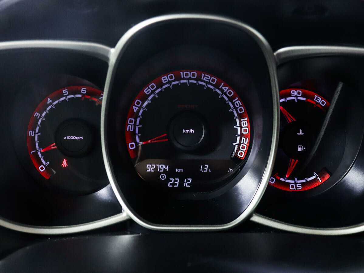 Купить Лада (ВАЗ) Веста, 2019, 92 000 км.. Фото: #8