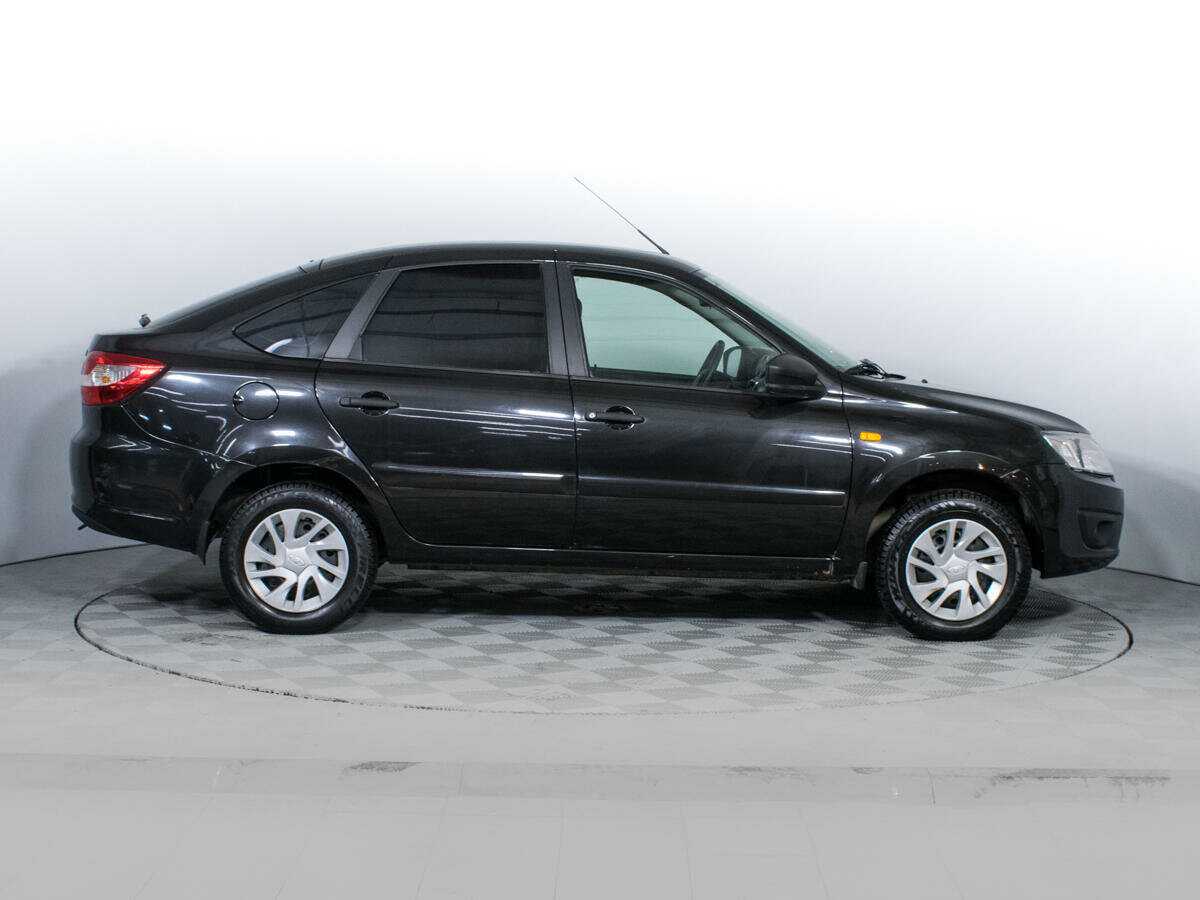 Купить Лада (ВАЗ) Гранта, 2015, 68 000 км.. Фото: #3