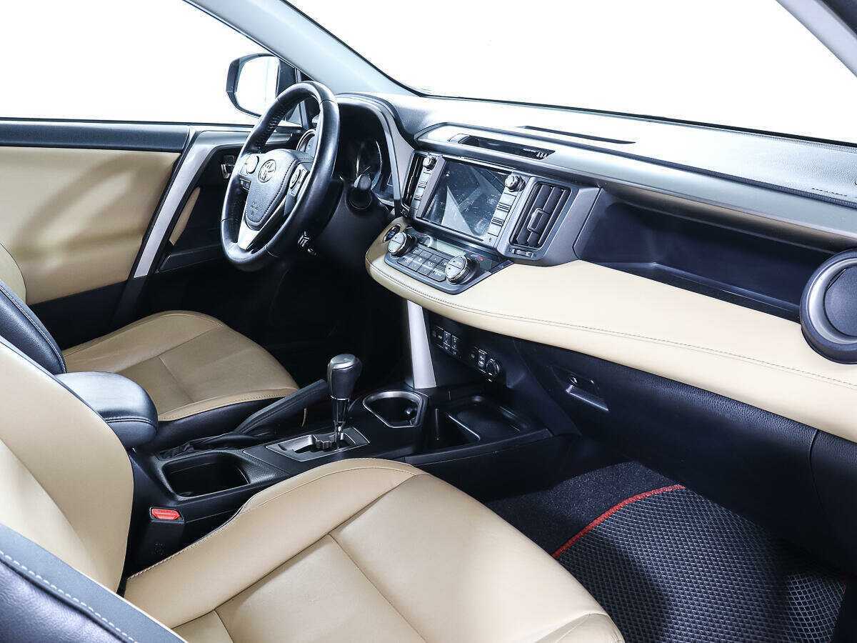 Купить Toyota RAV4, 2018, 87 700 км.. Фото: #7