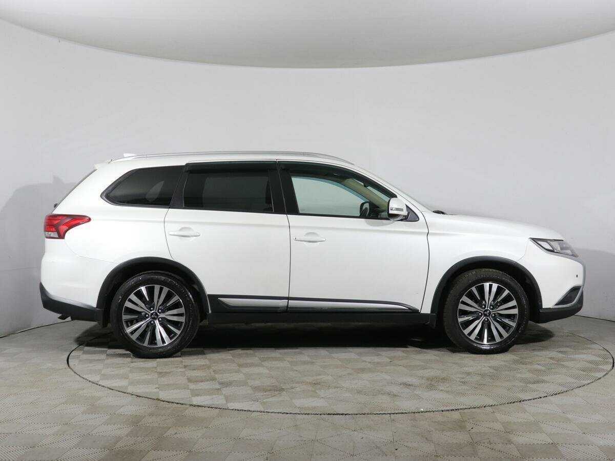 Купить Mitsubishi Outlander, 2019, 78 750 км.. Фото: #3