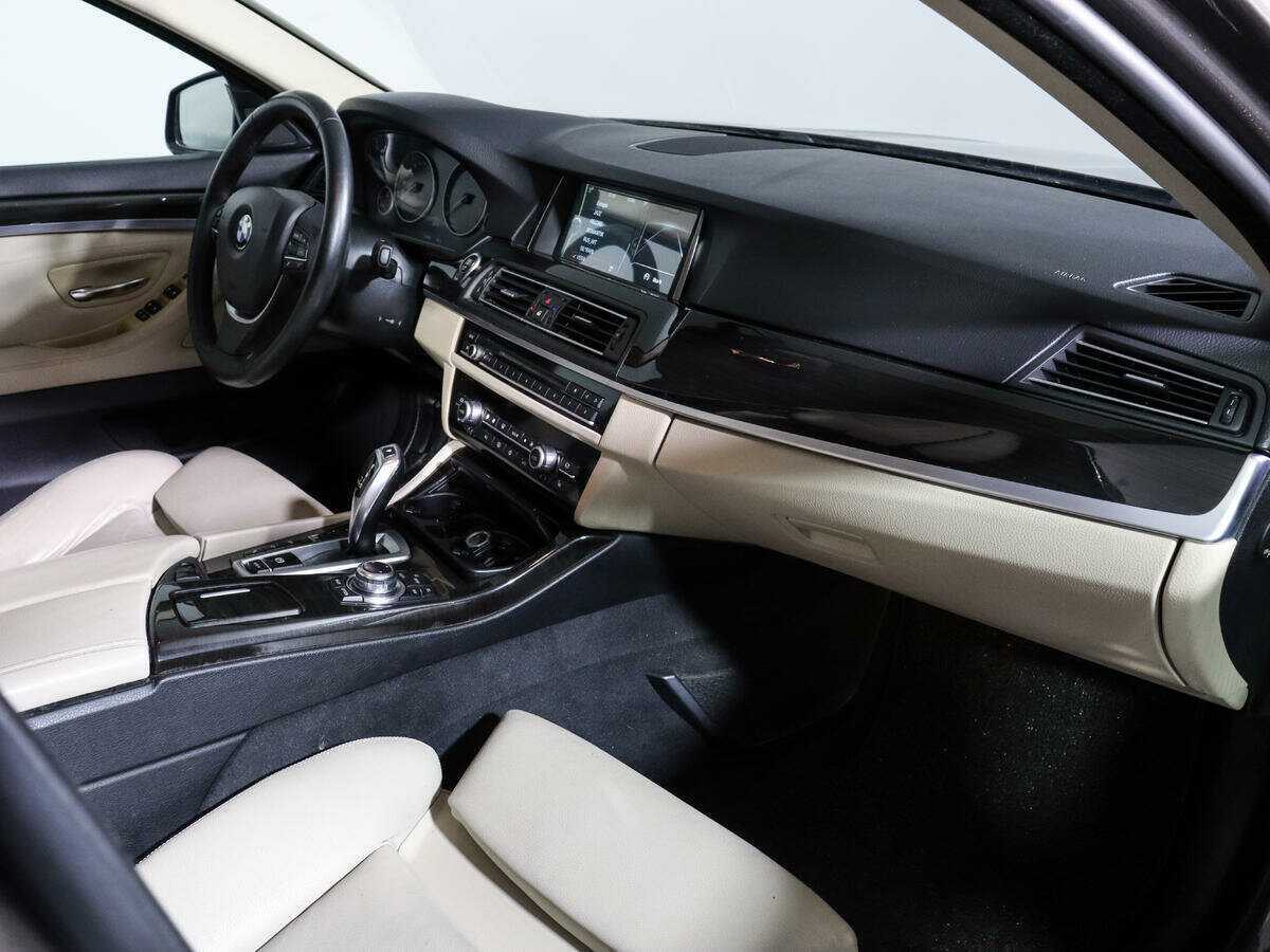 Купить BMW 5 серии, 2012, 116 498 км.. Фото: #8
