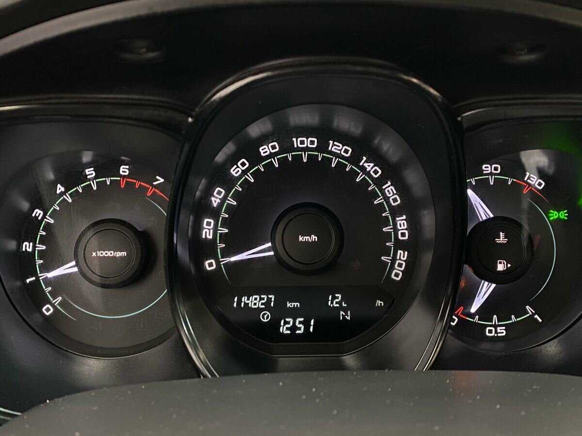 Купить Лада (ВАЗ) Веста, 2016, 114 825 км.. Фото: #11