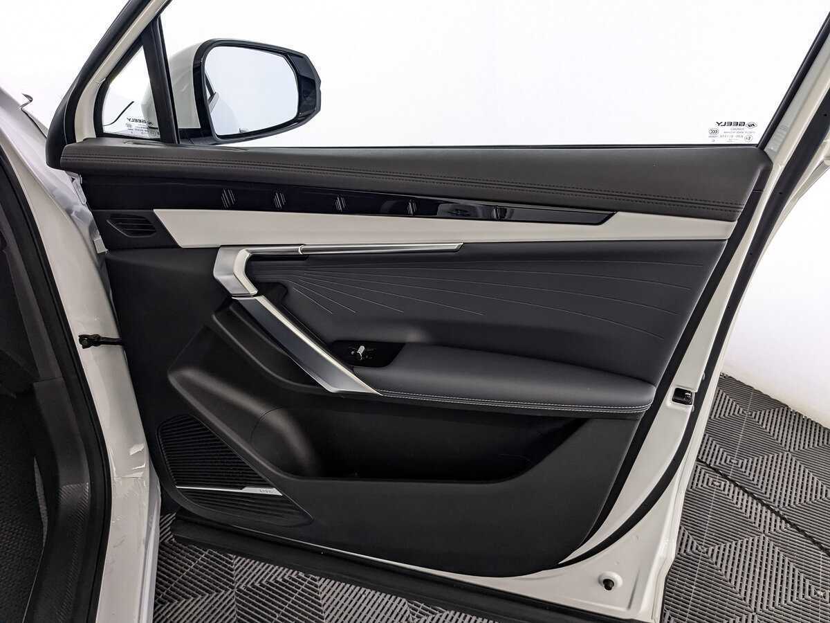 Купить Geely Atlas, 2024, 2 460 км.. Фото: #18