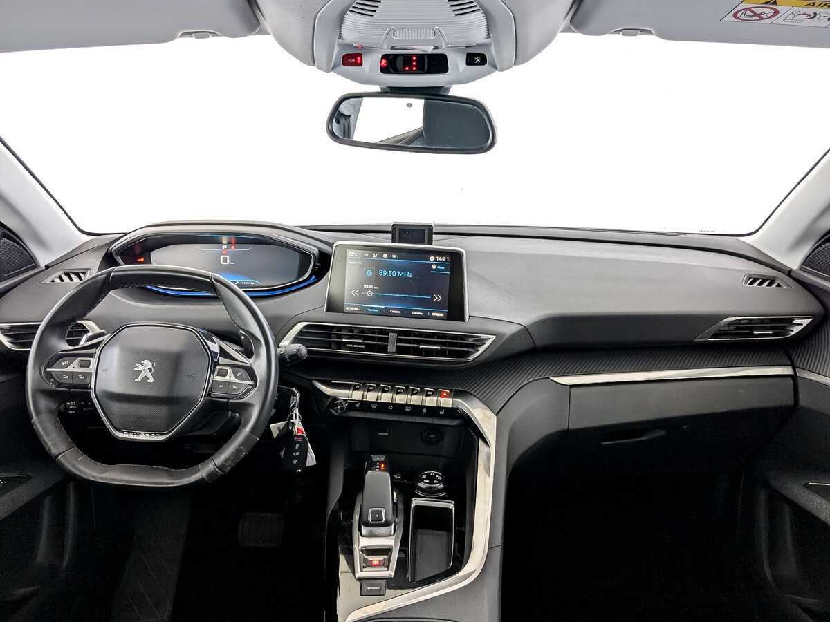 Купить Peugeot 3008, 2017, 30 685 км.. Фото: #11