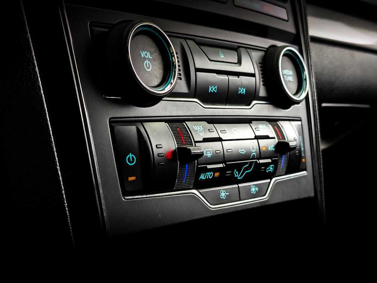 Купить Ford Explorer, 2017, 92 976 км.. Фото: #23