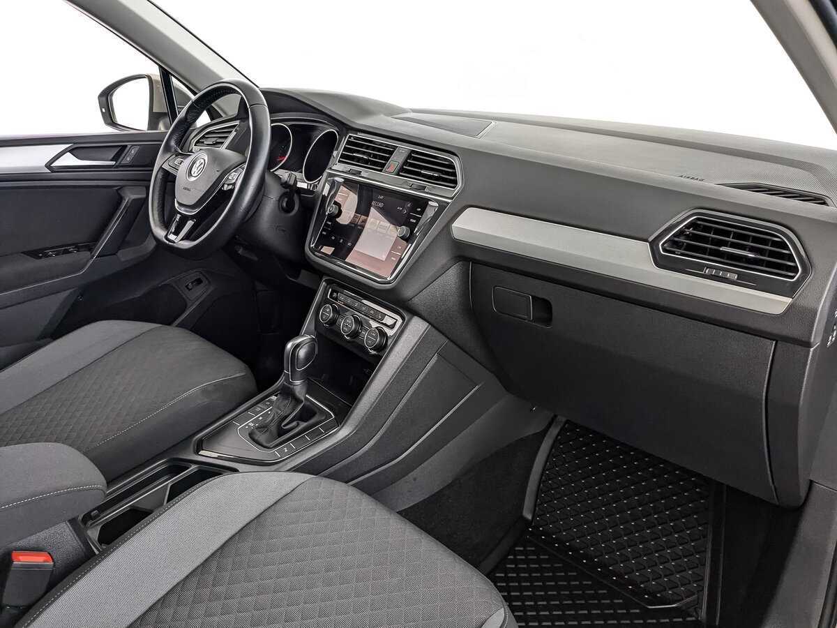 Купить Volkswagen Tiguan, 2019, 47 639 км.. Фото: #8