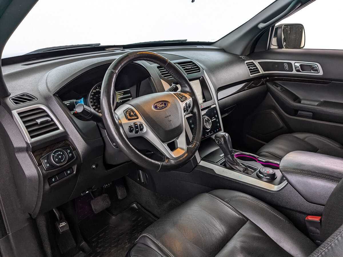 Купить Ford Explorer, 2015, 213 630 км.. Фото: #10