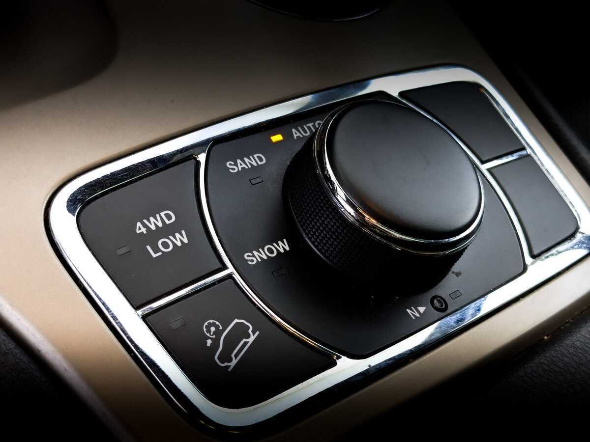 Купить Jeep Grand Cherokee, 2014, 188 071 км.. Фото: #23