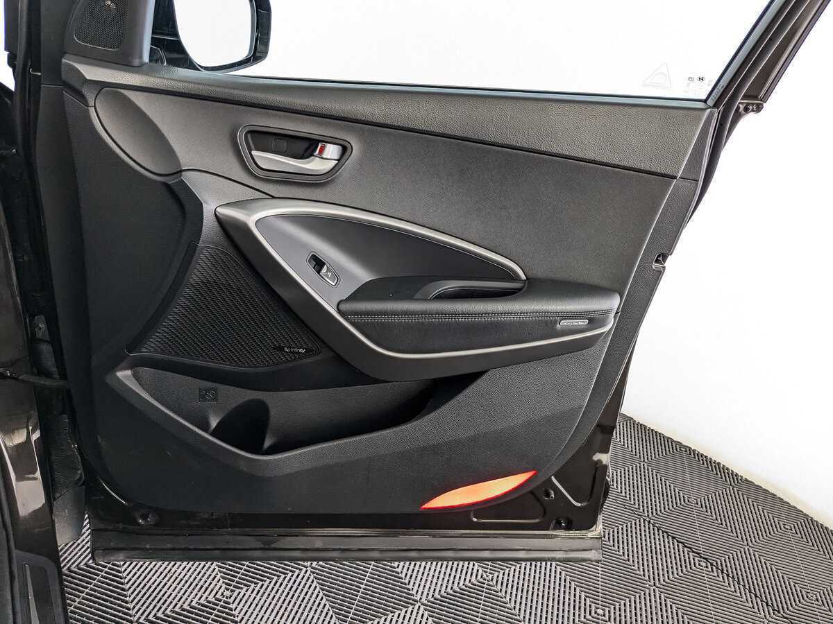 Купить Hyundai Santa Fe, 2017, 175 113 км.. Фото: #20