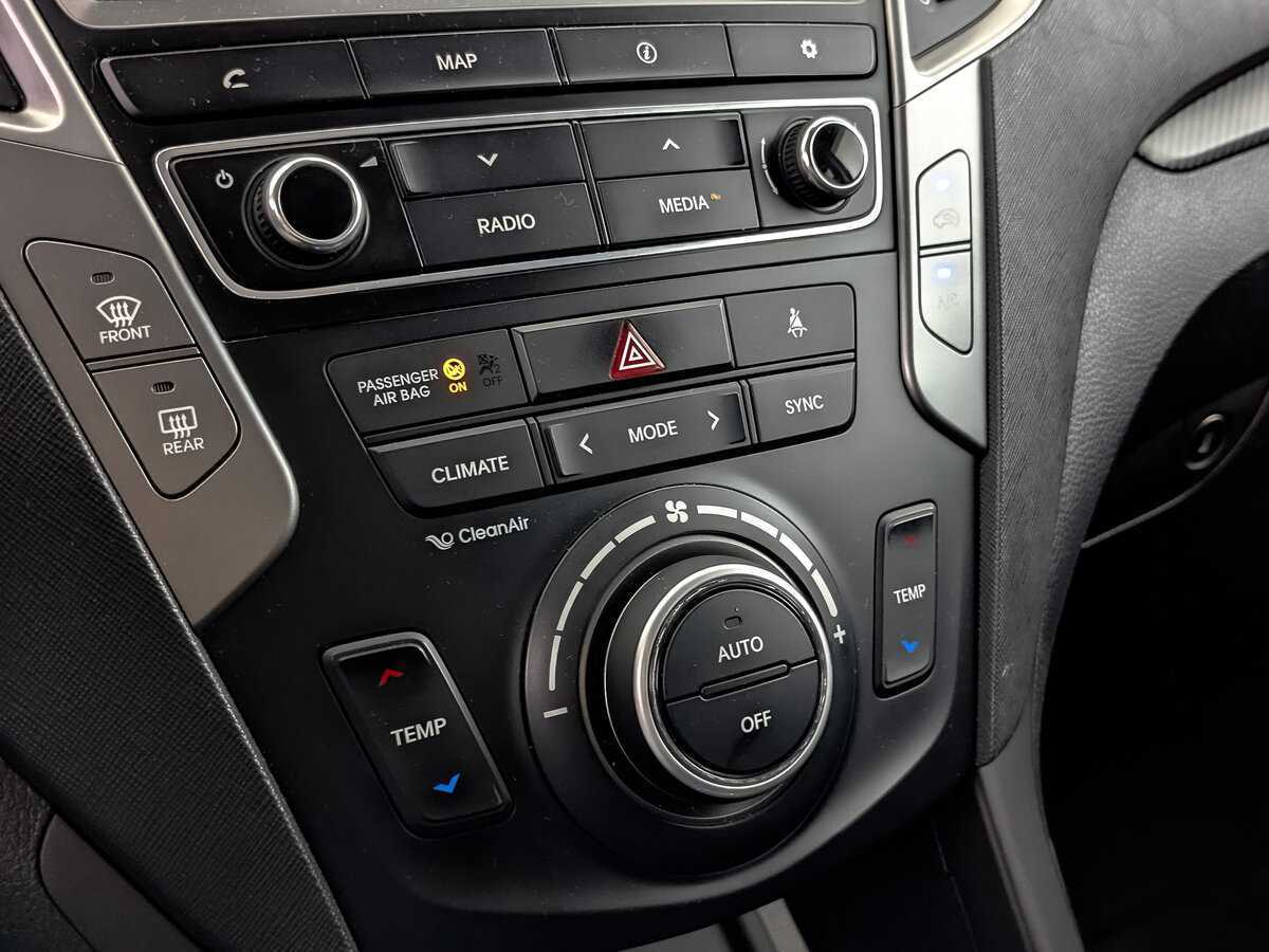 Купить Hyundai Santa Fe, 2017, 175 113 км.. Фото: #23