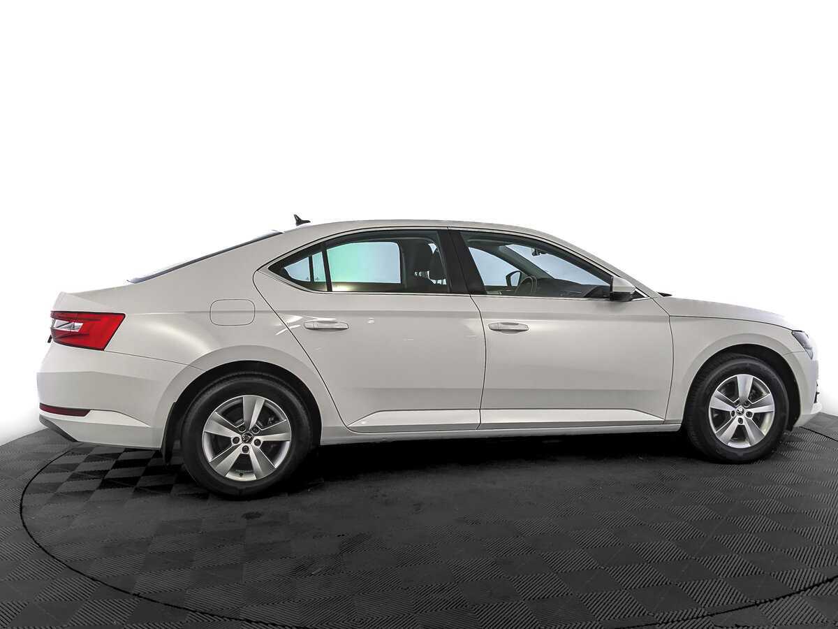 Купить Skoda Superb, 2021, 28 189 км.. Фото: #3