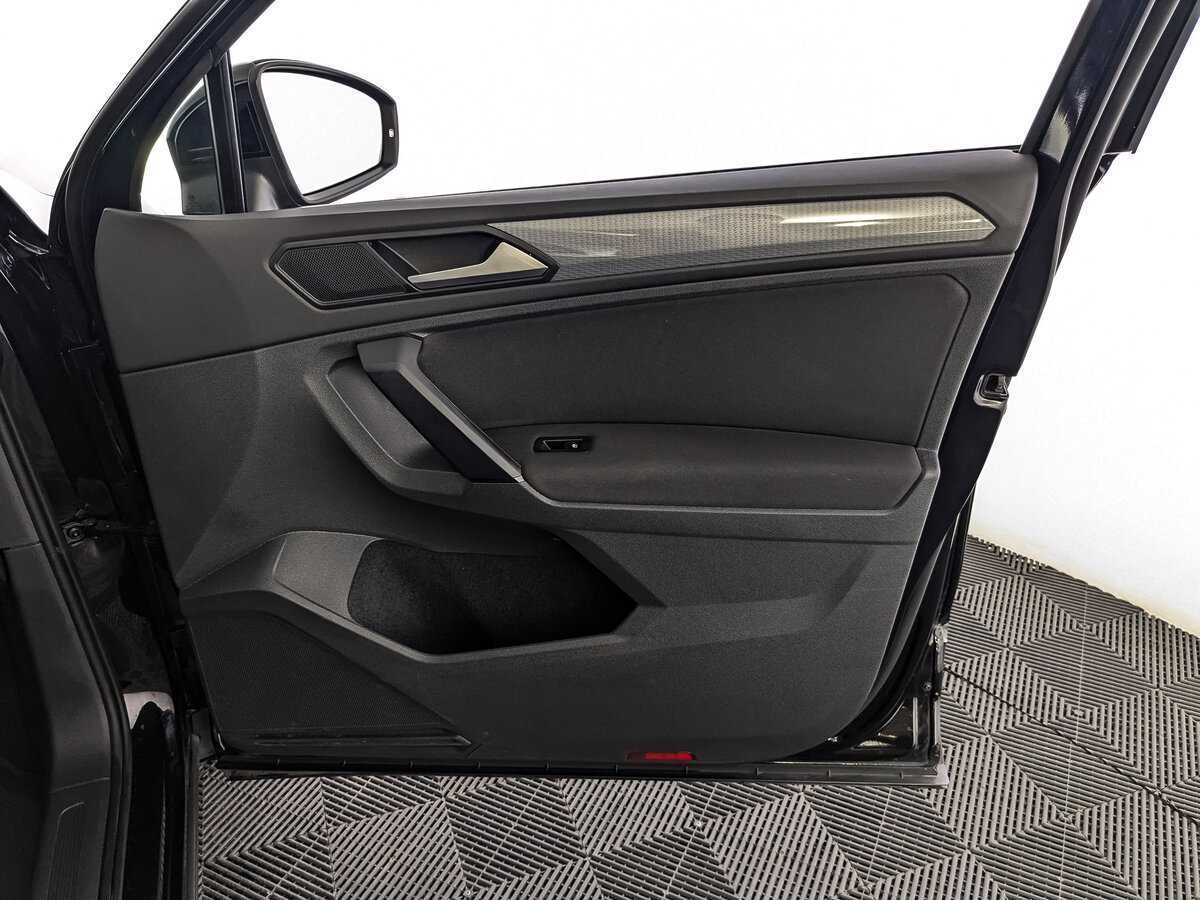 Купить Volkswagen Tiguan, 2021, 45 095 км.. Фото: #18