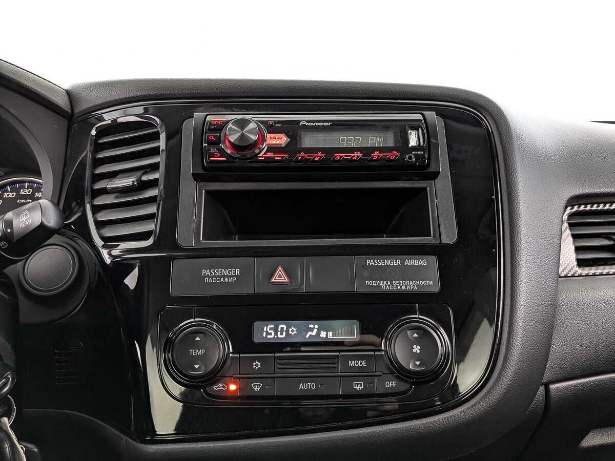 Купить Митсубиши Оутлэндер, 2015, 116 494 км.. Фото: #12