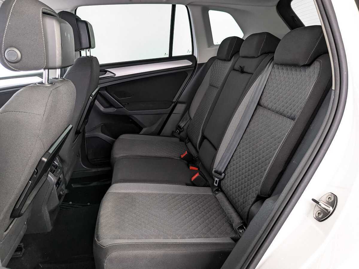 Купить Volkswagen Tiguan, 2017, 132 657 км.. Фото: #13