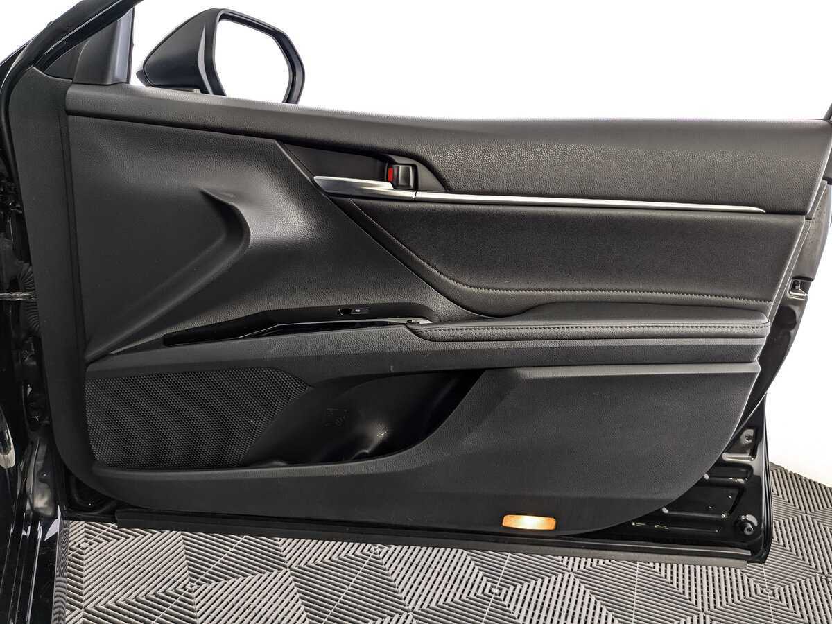 Купить Toyota Camry, 2019, 199 456 км.. Фото: #20
