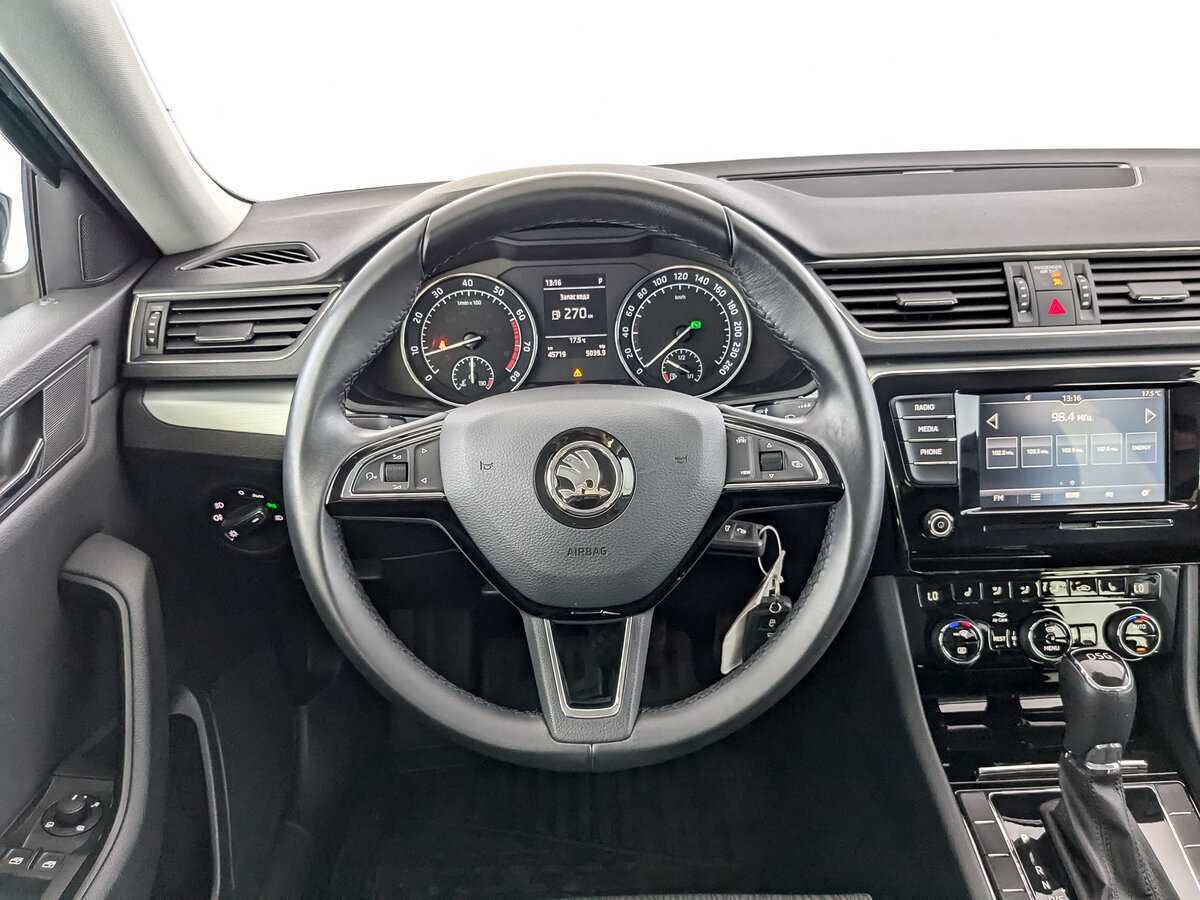 Купить Skoda Superb, 2019, 45 714 км.. Фото: #16