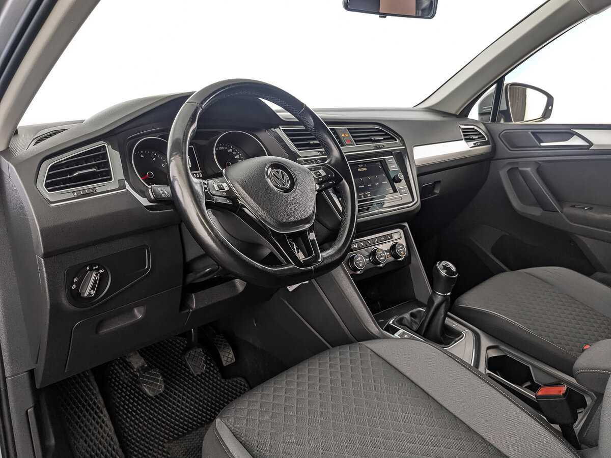 Купить Volkswagen Tiguan, 2019, 70 206 км.. Фото: #10