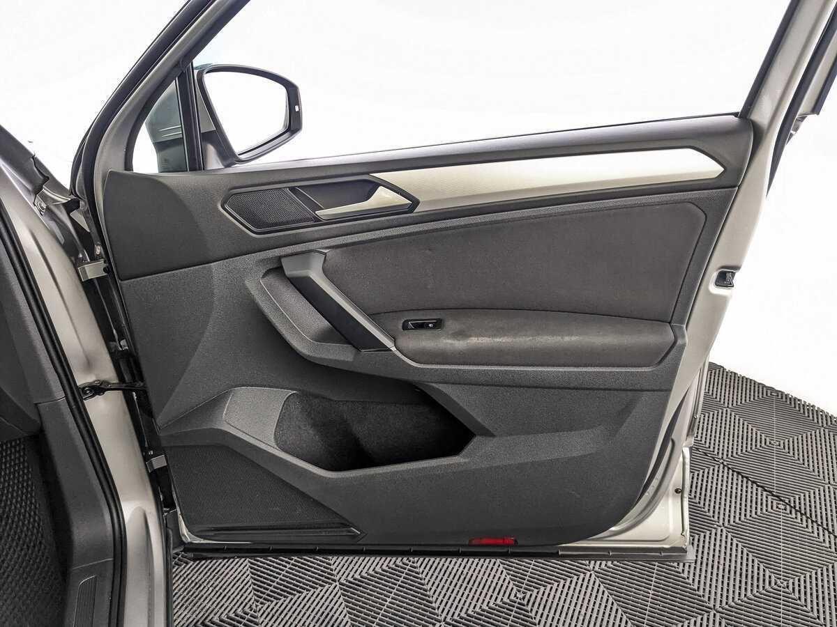 Купить Volkswagen Tiguan, 2019, 70 206 км.. Фото: #20