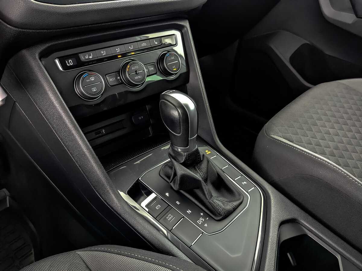 Купить Volkswagen Tiguan, 2018, 99 038 км.. Фото: #16
