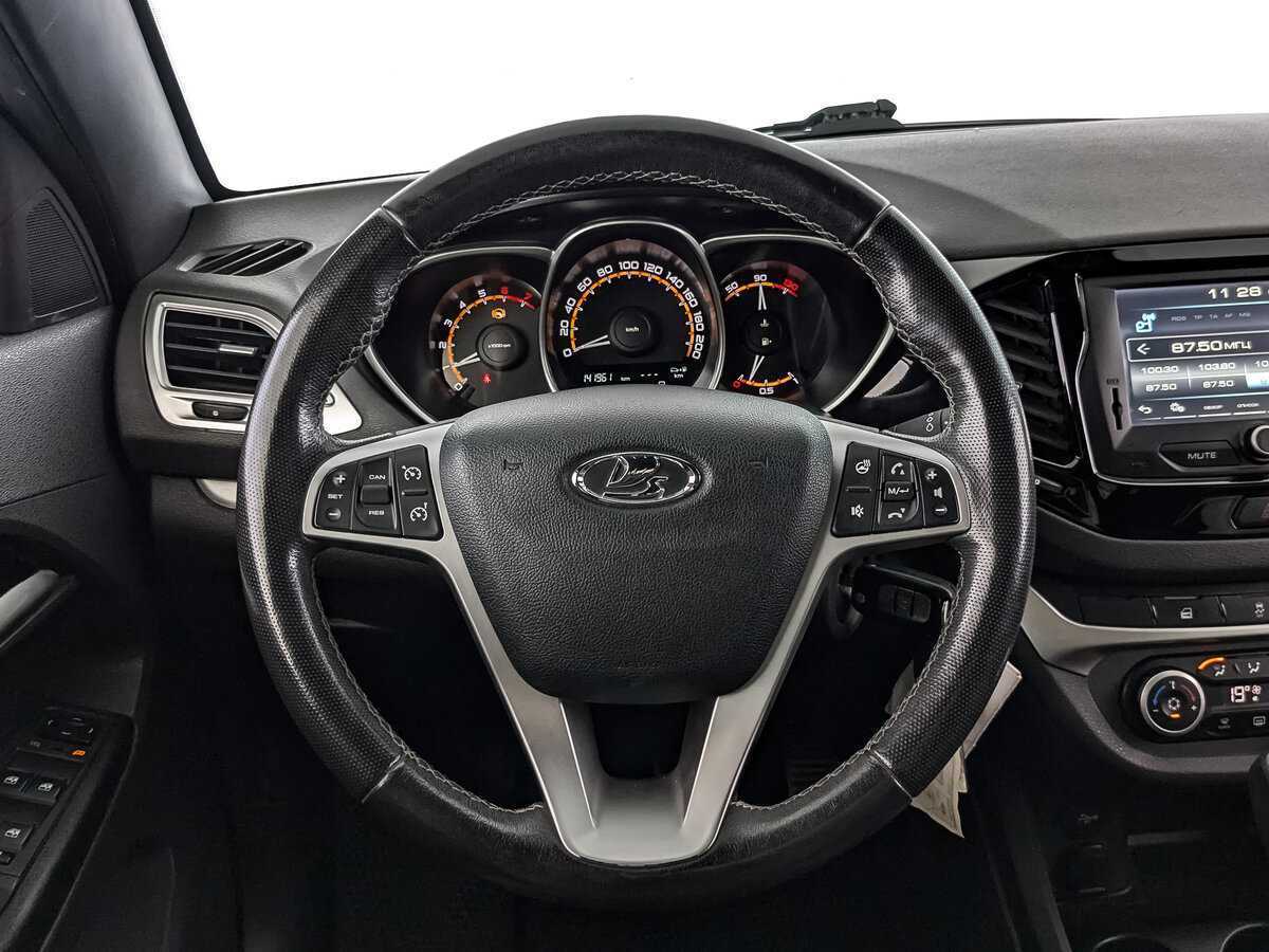 Купить Лада (ВАЗ) Веста, 2019, 141 946 км.. Фото: #16