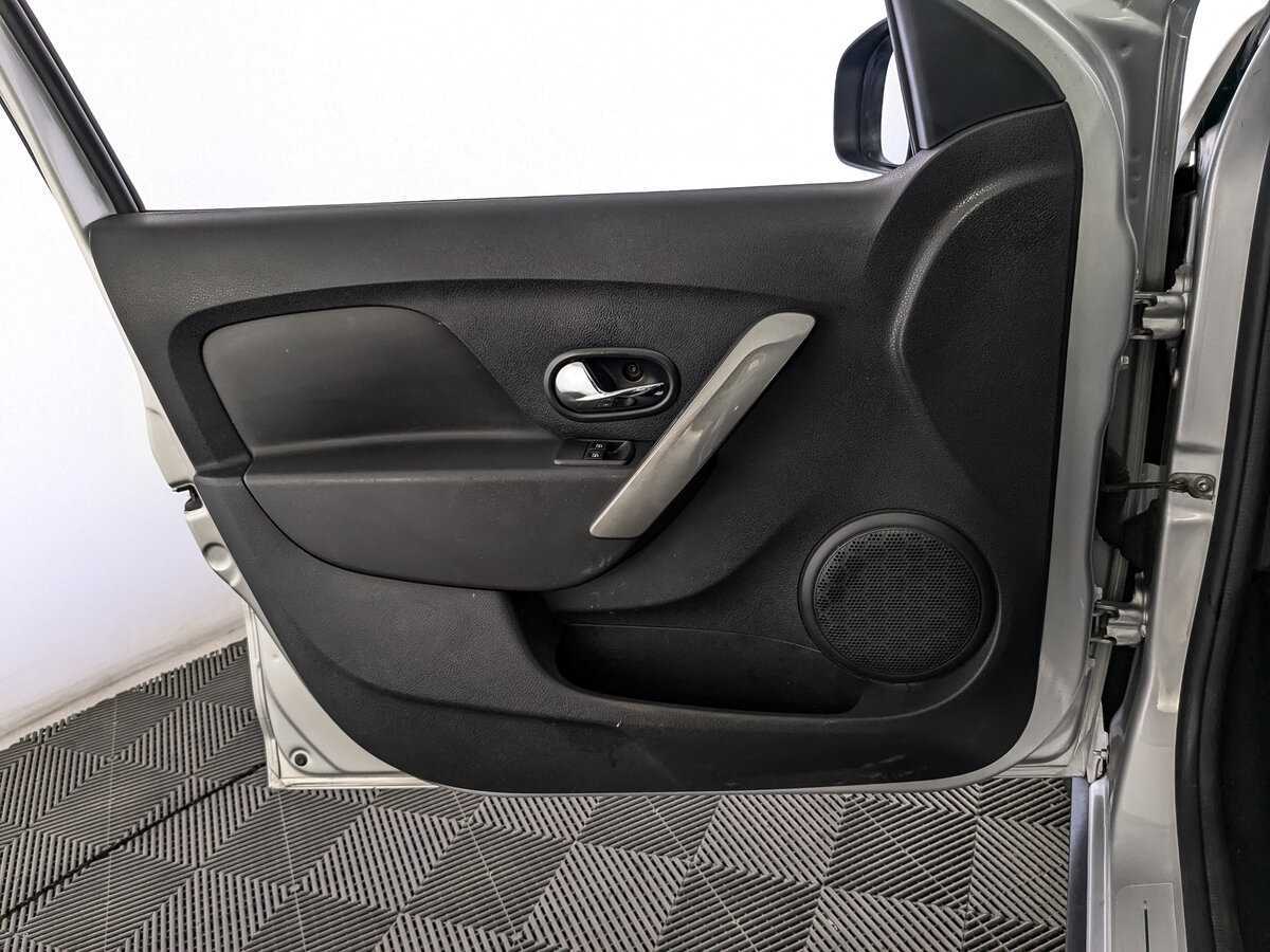 Купить Рено Сандеро, 2019, 47 212 км.. Фото: #14