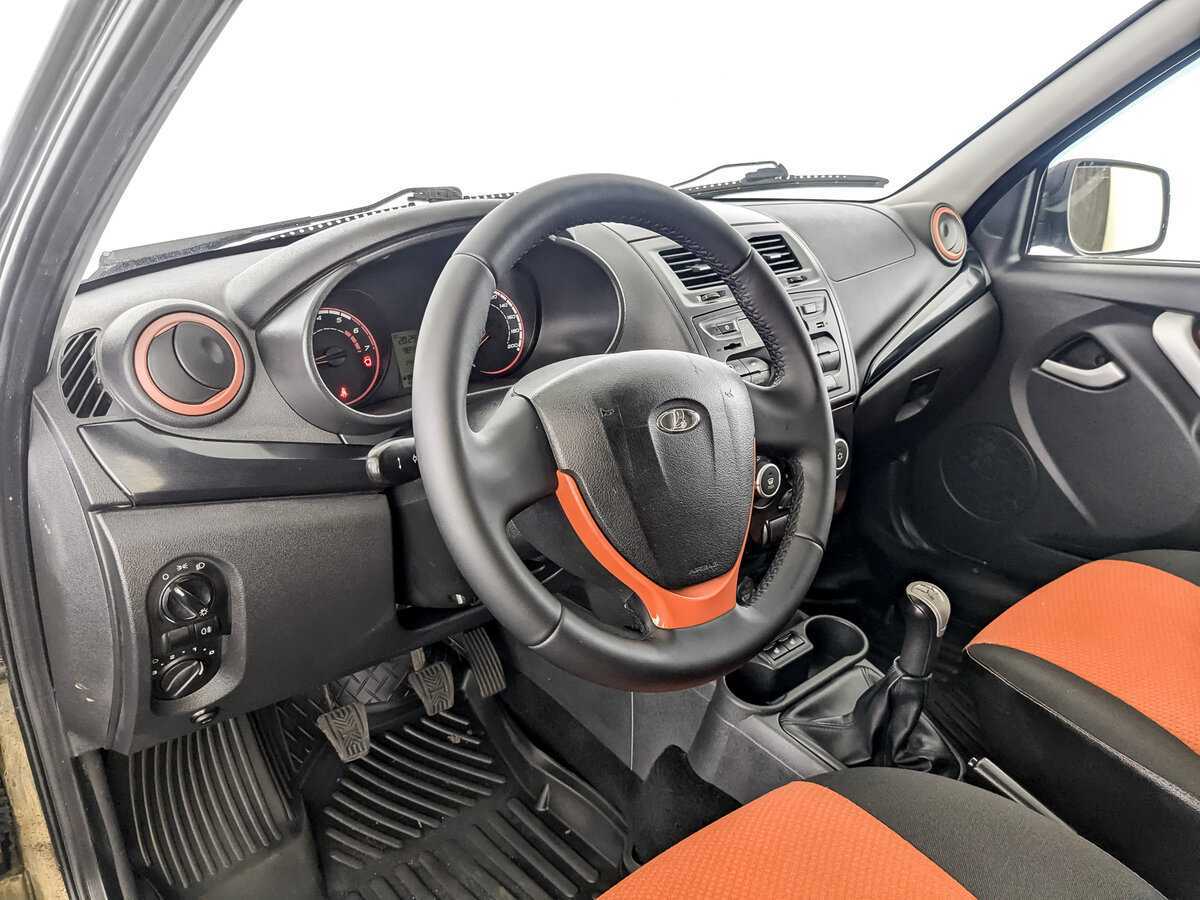 Купить Лада (ВАЗ) Калина, 2017, 98 988 км.. Фото: #13