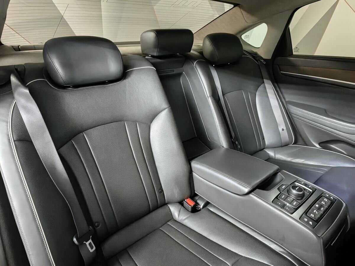 Купить Hyundai Genesis, 2014, 157 920 км.. Фото: #12