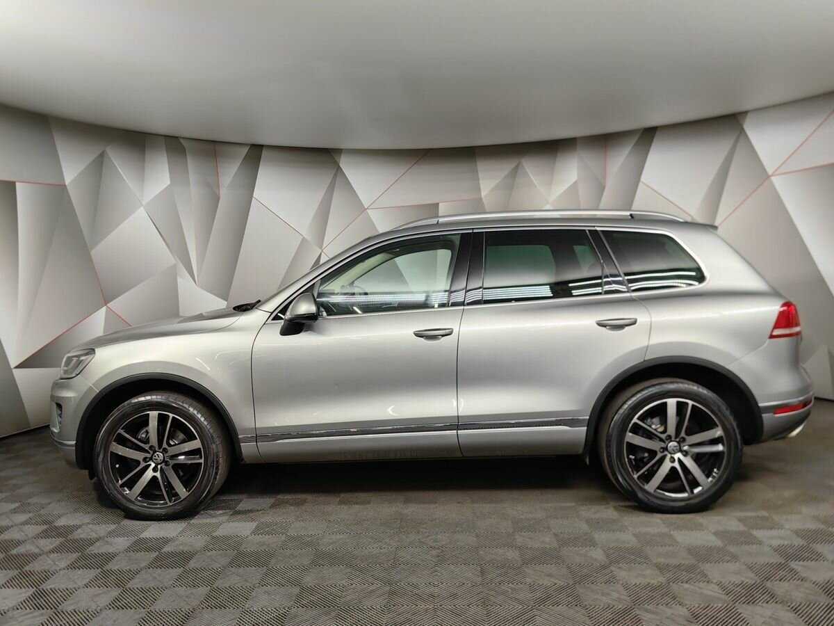 Купить Volkswagen Touareg, 2017, 64 869 км.. Фото: #4