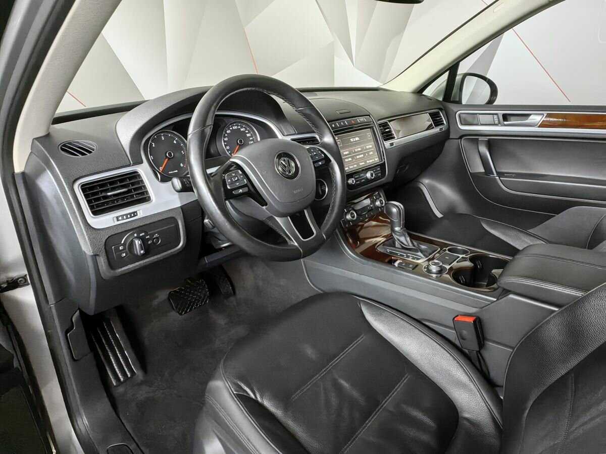 Купить Volkswagen Touareg, 2017, 64 869 км.. Фото: #13