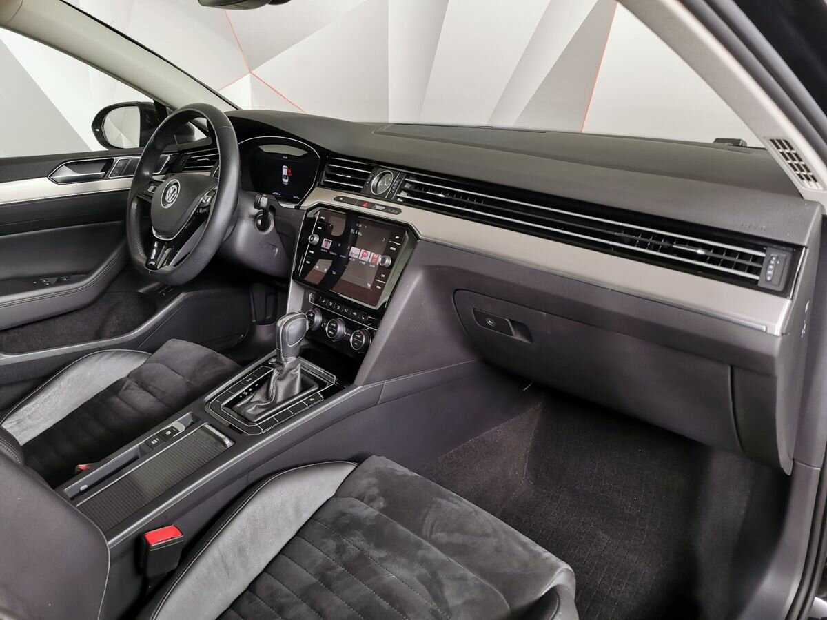 Купить Volkswagen Passat, 2019, 74 175 км.. Фото: #8