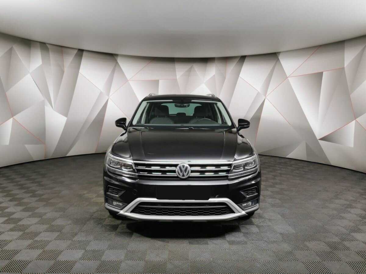 Купить Volkswagen Tiguan, 2018, 105 257 км.. Фото: #6