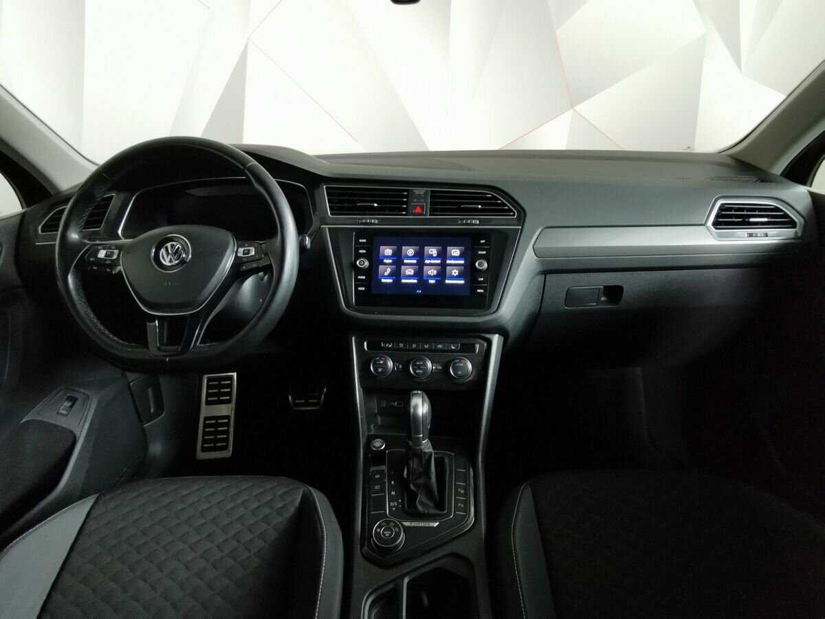 Купить Volkswagen Tiguan, 2018, 105 257 км.. Фото: #9