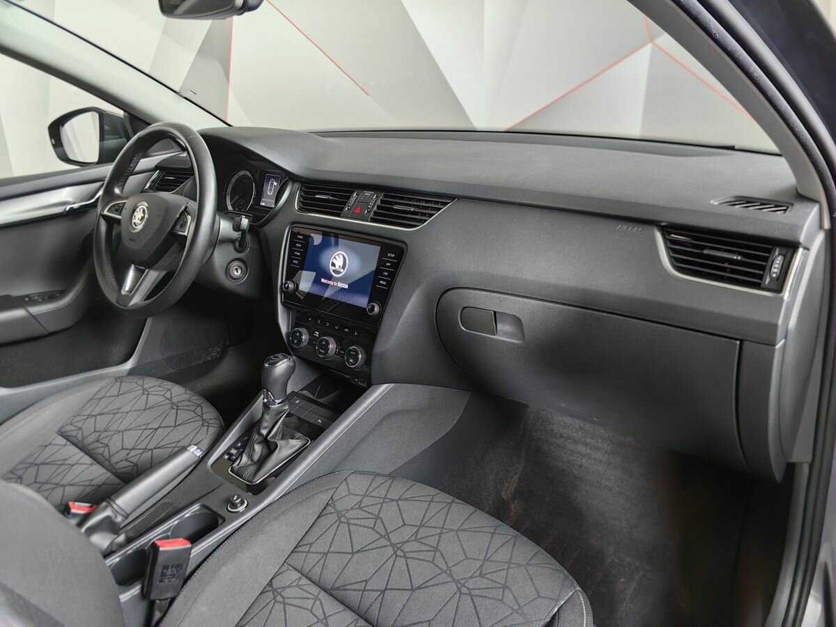 Купить Skoda Octavia, 2019, 69 378 км.. Фото: #8