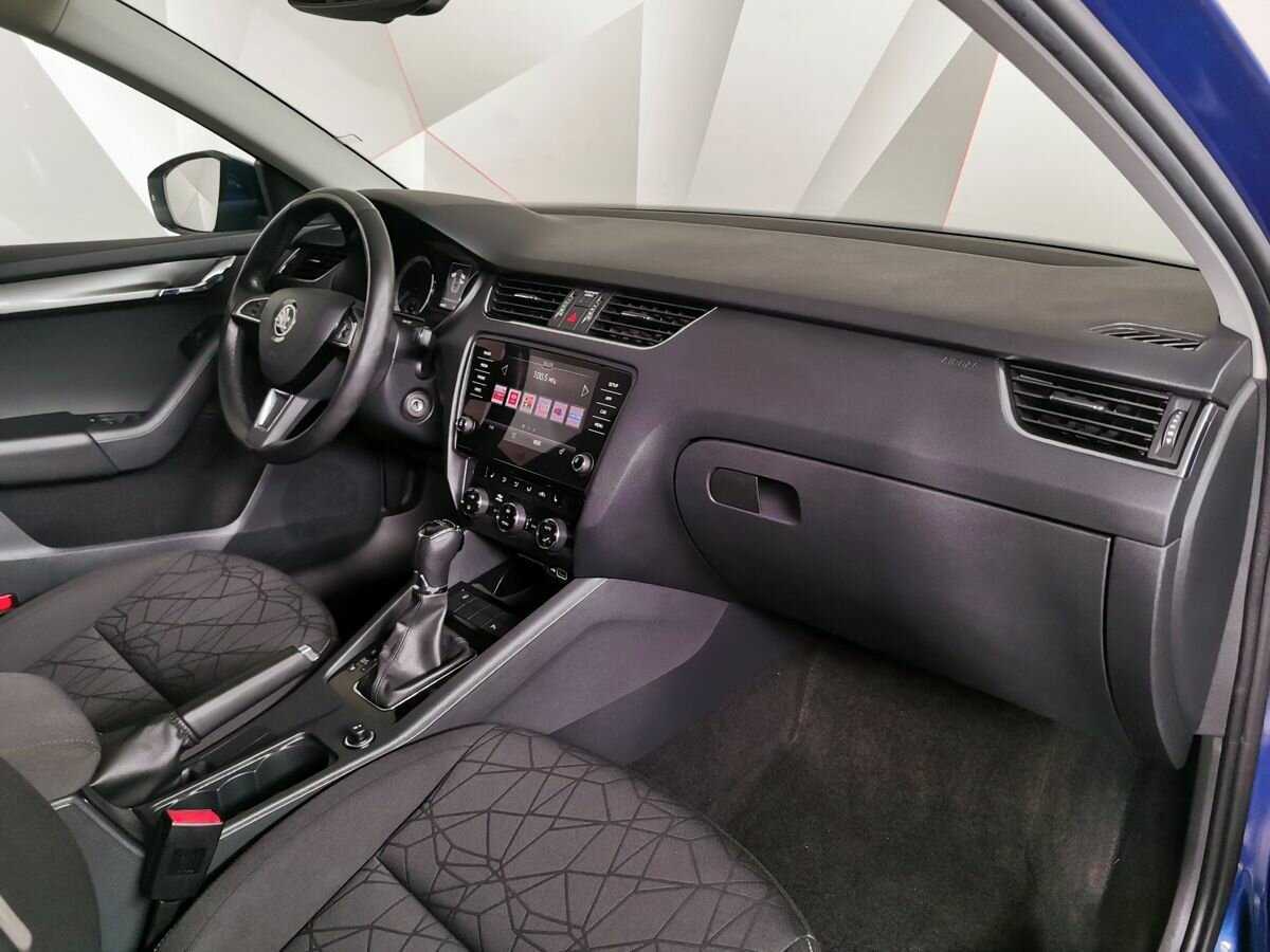 Купить Skoda Octavia, 2020, 69 917 км.. Фото: #8