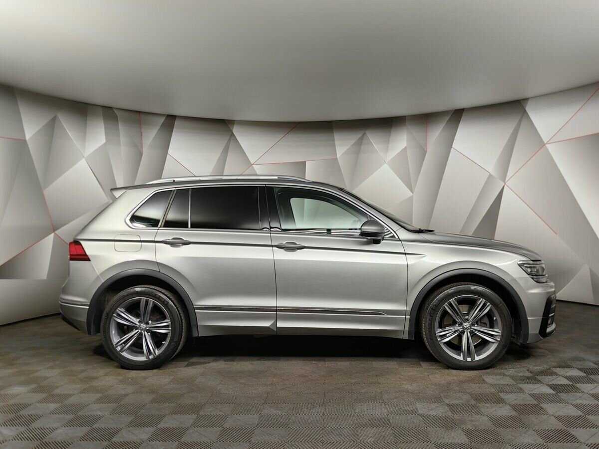 Купить Volkswagen Tiguan, 2018, 78 310 км.. Фото: #4