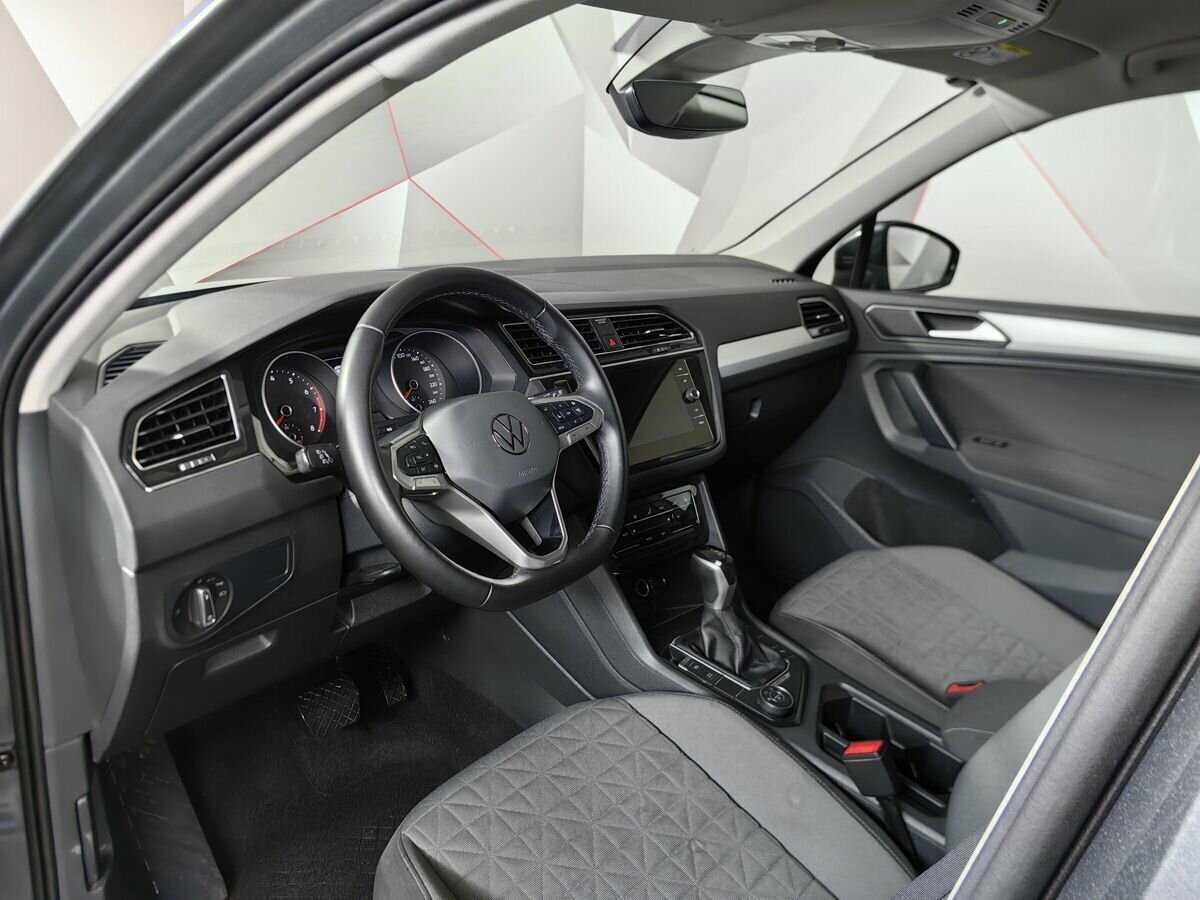 Купить Volkswagen Tiguan, 2021, 38 795 км.. Фото: #13