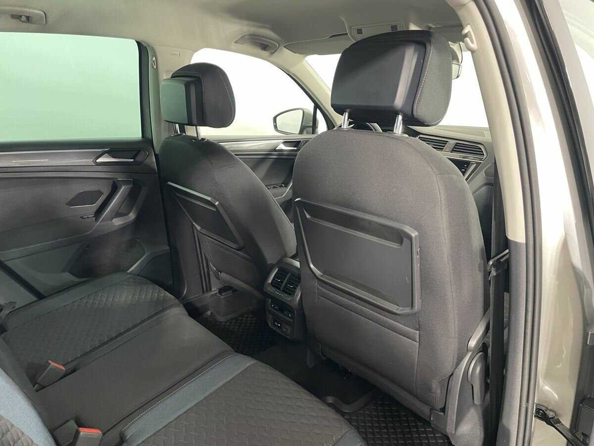 Купить Volkswagen Tiguan, 2019, 79 451 км.. Фото: #15