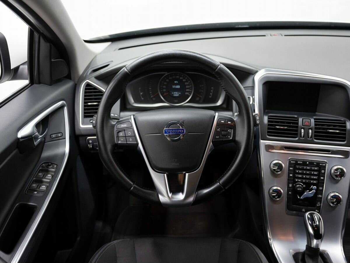 Купить Volvo XC60, 2017, 100 800 км.. Фото: #13