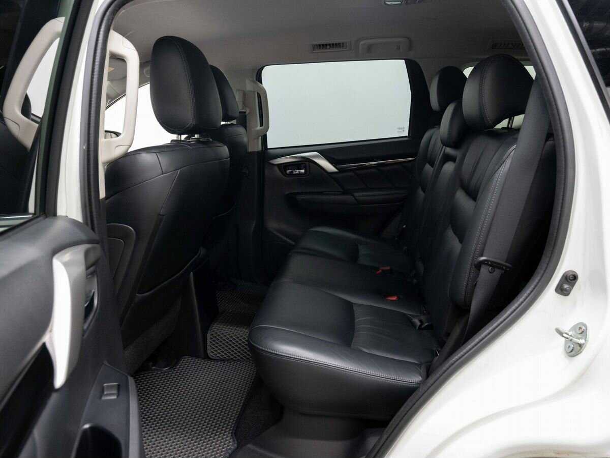 Купить Mitsubishi Pajero Sport, 2017, 105 000 км.. Фото: #8