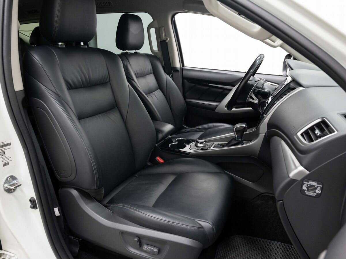 Купить Mitsubishi Pajero Sport, 2017, 105 000 км.. Фото: #11