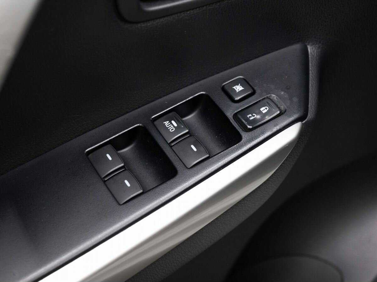 Купить Mitsubishi Pajero Sport, 2017, 105 000 км.. Фото: #17