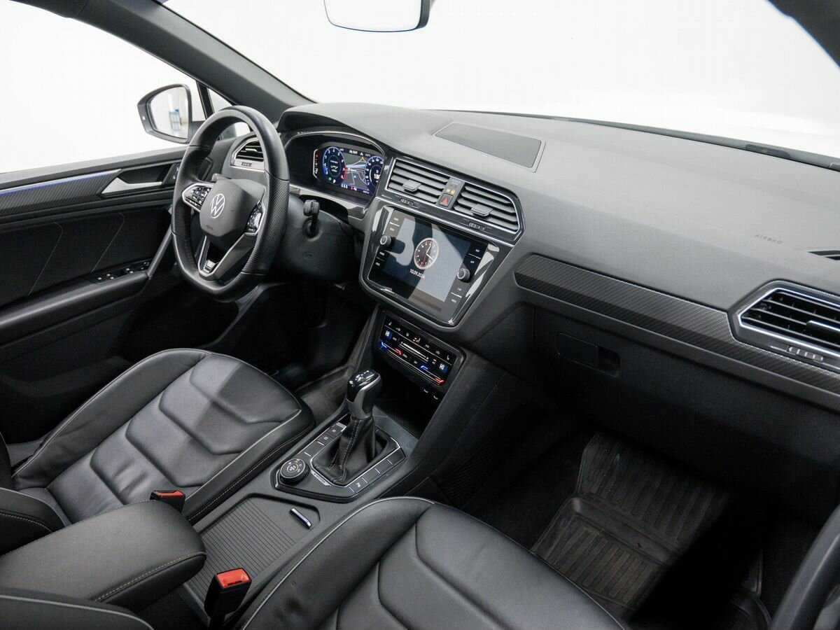 Купить Volkswagen Tiguan, 2022, 60 636 км.. Фото: #6