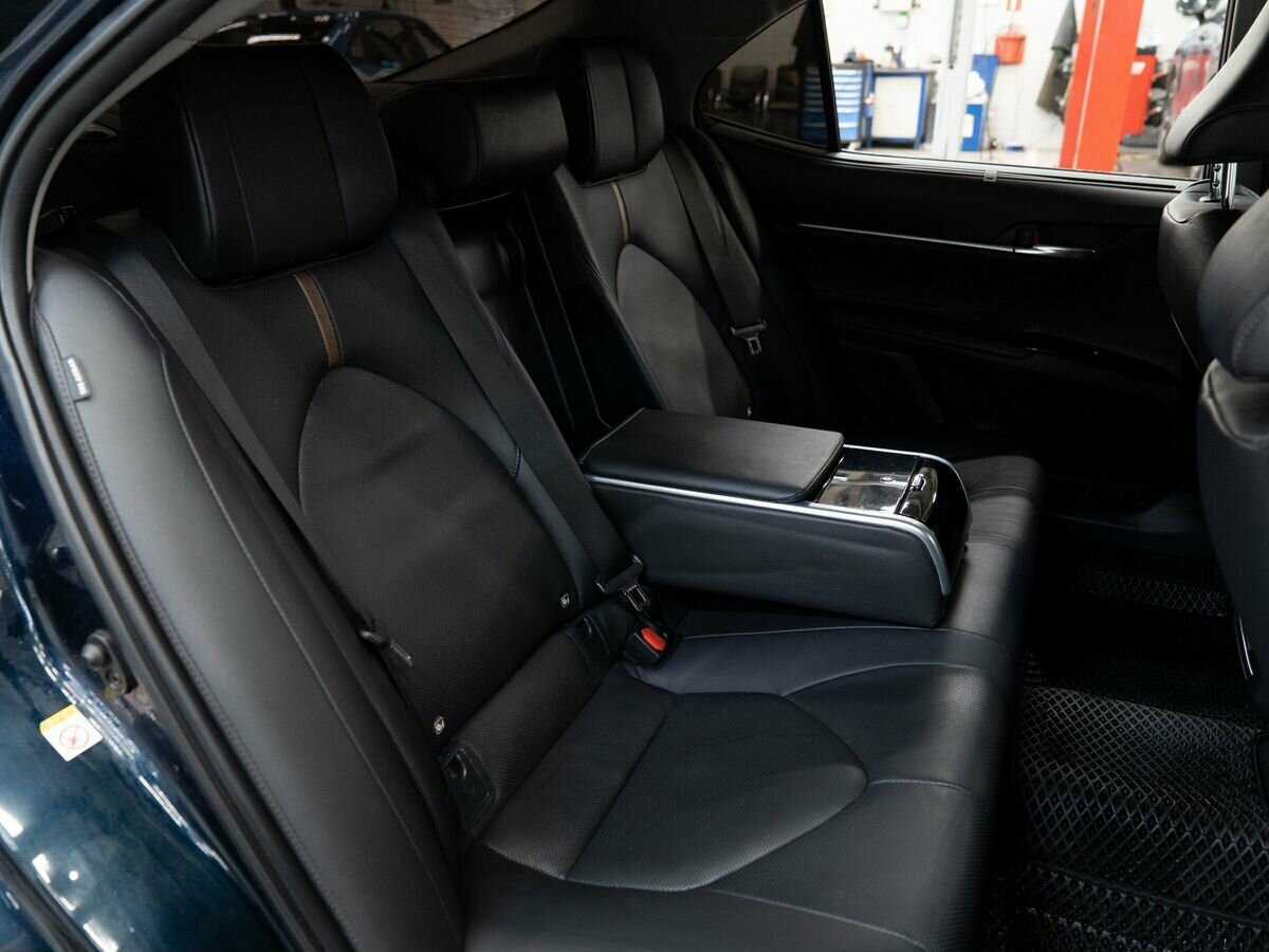 Купить Toyota Camry, 2018, 159 747 км.. Фото: #8