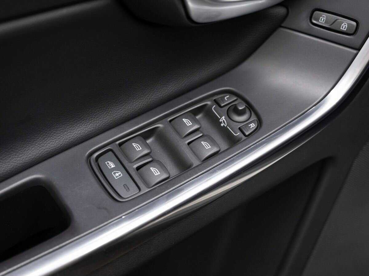 Купить Вольво ИксЦ60, 2012, 151 000 км.. Фото: #15