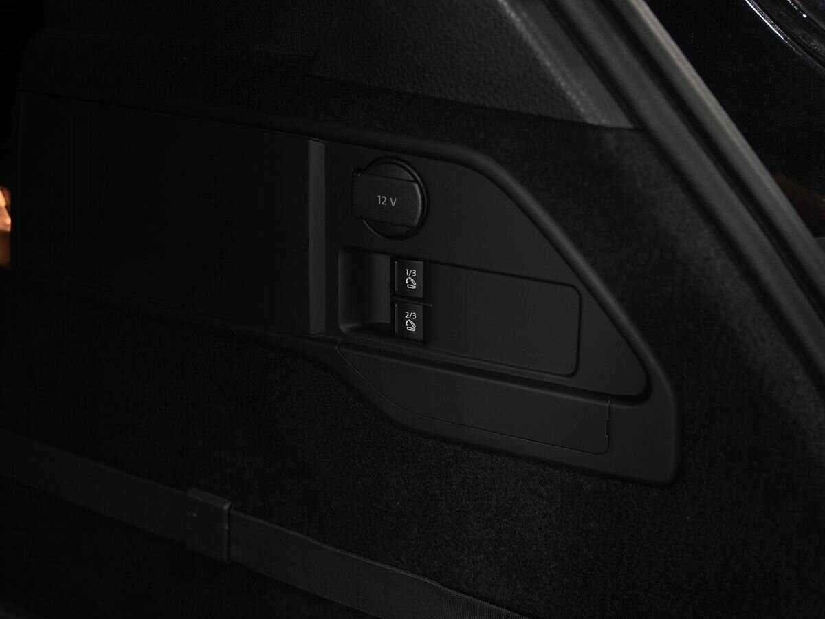 Купить Volkswagen Touareg, 2016, 151 040 км.. Фото: #22