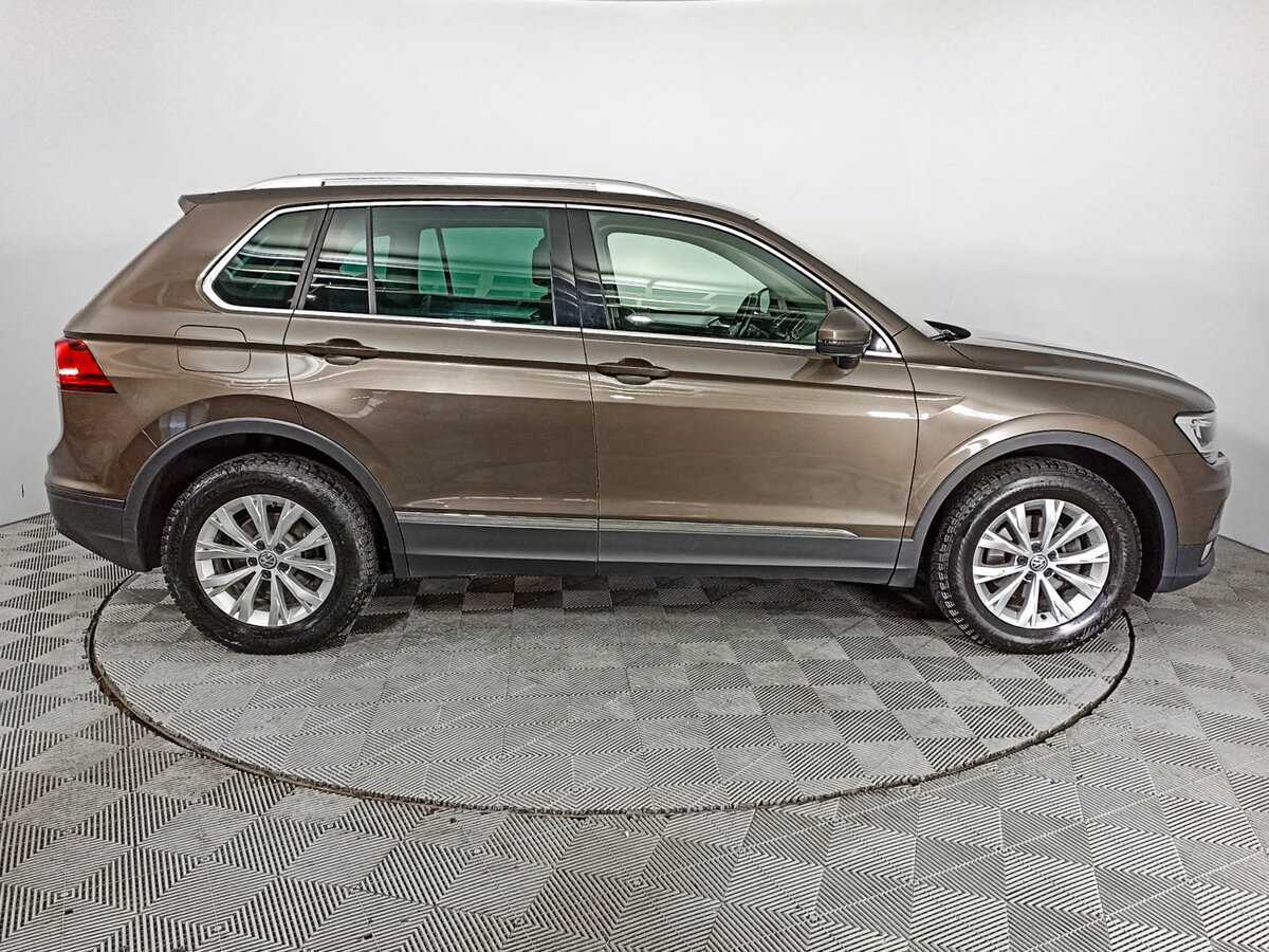 Купить Volkswagen Tiguan, 2017, 75 314 км.. Фото: #3