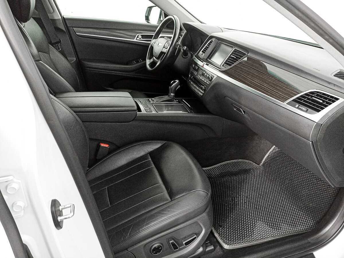Купить Hyundai Genesis, 2016, 137 465 км.. Фото: #8